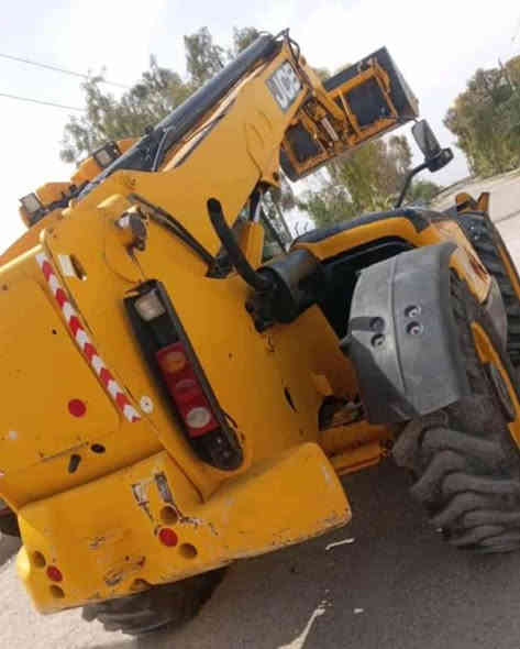 سلام عليكم جيسي مديل 2005 جاهزه جب 14 رقم كركوك بسمي سنويه جديده المكان ناصريه *********** اتصل وتدلل
