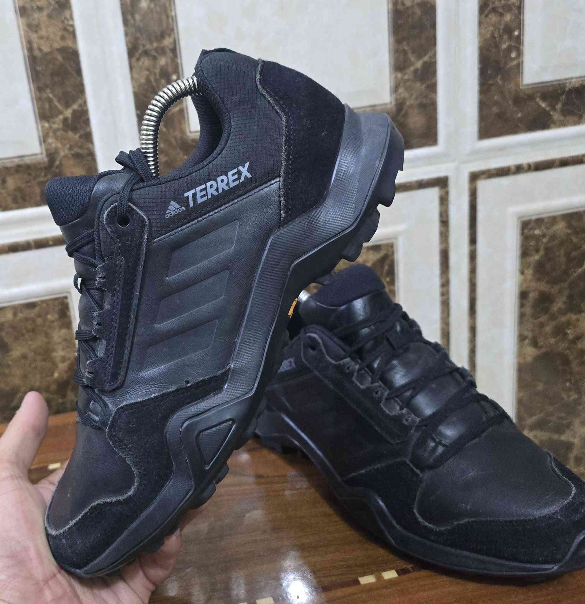 أديداس تيركس.     باله اصلي اورجينال 

قياس  40 ونص. 👈    ايلبس  قياس 41 

نضافه 95 بل 100 

يتوفر توصيل 🚚🚚   فقط داخل العراق 

حجز واتساب ***********👇👇👇

              تابع الصفحه ليصلك كل ما هو جديد 

https://www.facebook.com/share/16YSNs5Rq3/

https://www.tiktok.com/@user3868173722943?_t=ZS-8ztr49YjHBC&_r=1

#بغداد #كركوك #بابل #كربلاء #ناصريه #اربيل #زاخو #سليمانيه #دهوك #موصل #بصره #نجف #كربلاء
