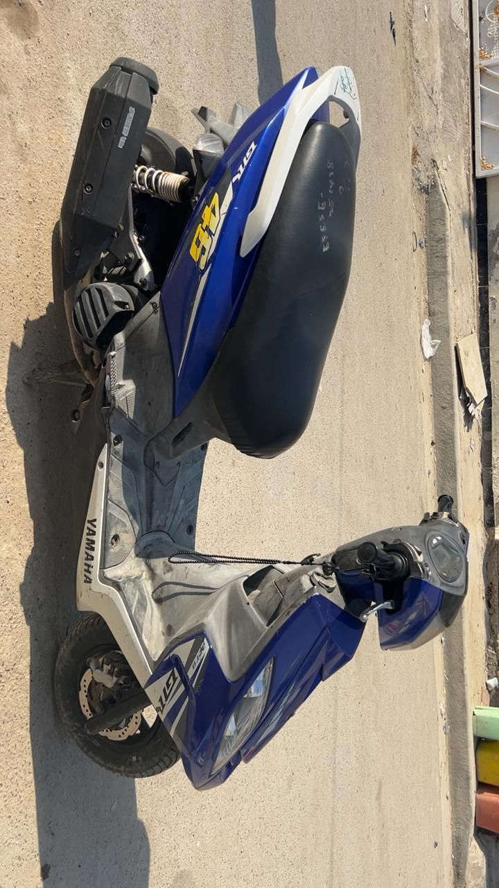 سلام عليكم دراجه صالهه سبوع نازله من رنبه درجة نضيف كلش سعر تصل عل رقم***********
