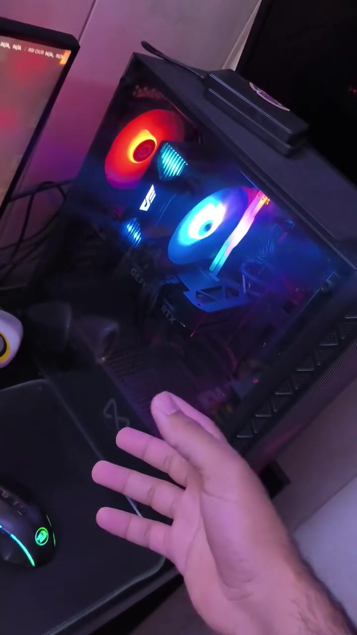 تجميعه كامله للبيع

كارت شاشه 4060

رامات 16  RGB  ddr4 3600

 معالج i5 12400f

مذربورد prime h610m-k d4

التخزينSSD M.2  1tb 3400

بور سبلاي msi a600dn 600 watt

 ومبرد darkflash

شاشه full hd aoc فريم 180
ميز gaming

ماوس redragon 
كيبورد redragon 
ماوس باد نيون

سماعات redragon بس بيهن مشكله  هاي هديه مني

1400


**إذا كنت صاحب هذا الإعلان وتريد حذفه لأي سبب، رجاءا أرسل رسالة إلى الدعم الفني**