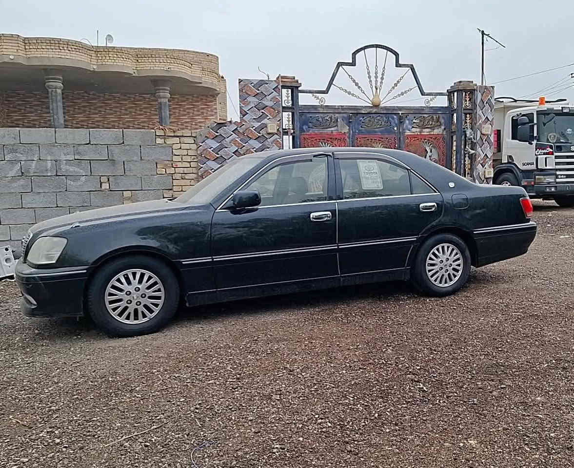 ملكه جنون ادوات متوم طبق الاصل كصه جنطه مديل ٢٠٠٢
دكمه وحده 
دواخل عسلي 
كشنات كهرباء 
 تبريد + تتفائه 
مكينه ديفور زغير سياره جاهزه ما ناقصها شي مكان ميسان سعره ب ٤٥ وبيها مجال وترهم مراوس ***********
