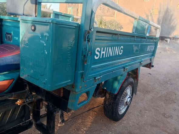 مديل ٢٣ طالعه ٢٤ اوراق اصولي مكتب حسين مداور نفس اليوم كفاله كامله مكاني طوريج سعره ٢١٠٠ وبيه مجال قليل ***********
