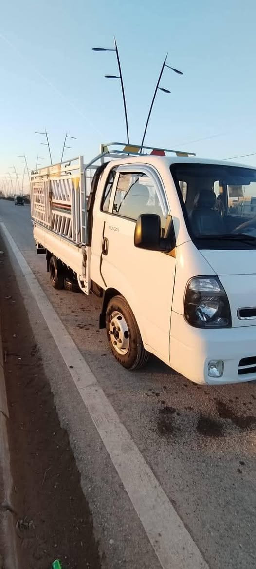 كيا حمل 4000 رقم كركوك سنويه 2028 حيييل نضيف ماشايل حمل مال جناي ماشي 100الف موديل 2017شكل2018مبدل بونيد بدون دواخل  سعر 145رقم موبايل ***********
