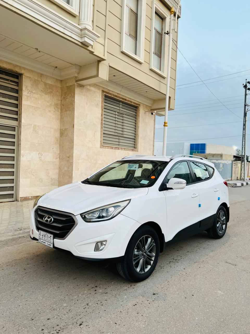 السلام عليكم سياره هونداي توسان خليجية موديل 2015رقم بصره حره تحويل مشروع وطني مكفوله كفاله عامه من الضربه والصبغ والتبديل مواصفات محرك ٢٠٠٠ دوش مامفتوح شاشه كبيرة كاميرا دواره تحكم جهتين ويل كروم تبريد حداديه إشارة بالمرايه ماشيه 150 الف سياره جديدة بمعنى الكلمة وجاهزه من كلشي استخدام شخصي السعر 157 ورقه وبيها مجال بسيط للشراي مكان السياره ناصريه الشموخ للإستفسار *********** *********** رقمي أرقامي بيهن واتساب ناصرية, ذي قار
