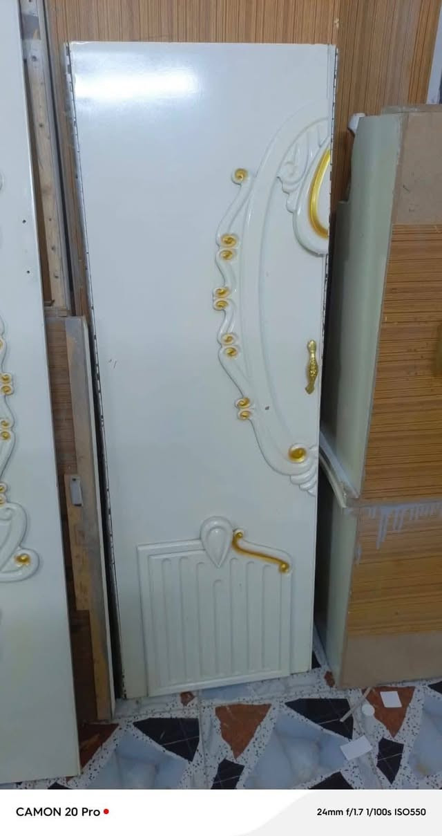 متوفر غرفه تصميم تركي إيطالي شغل عراقي دمعه ملكي كنتور 6 أبواب غرفه طابقين كامله وبعد بيها ما مصورات الغرفه بس بيها ملاحضات بسيطه ++خشب مفول صاج عراقي مو عادي داخل مالها جبير مستخدمه فتره  ومثل ما موضح الكم ملاحضات بسيطه غرفه 11  قطع  
کنتور

چرباية رأس عالي

چرباية رأس ناصي

كومديات عدد ٢ أيمن وأيسر

ميز المرايا

ميز البلازما (الجزامة)

سرير نفرین

أجناب السرير

شازلون

طابورية 

صبغ مضبوط 100/100 ما يشخط لون ثابت الغرفه حاليا فاتحها الشراي يجي يفحص وكبل يحمل الشراي يتفضل   الله يشهد ماخذتها مليونين و650.

ابيعها مليون وبيها مجال قليل لان مستعجلة عل بيع


**إذا كنت صاحب هذا الإعلان وتريد حذفه لأي سبب، رجاءا أرسل رسالة إلى الدعم الفني**