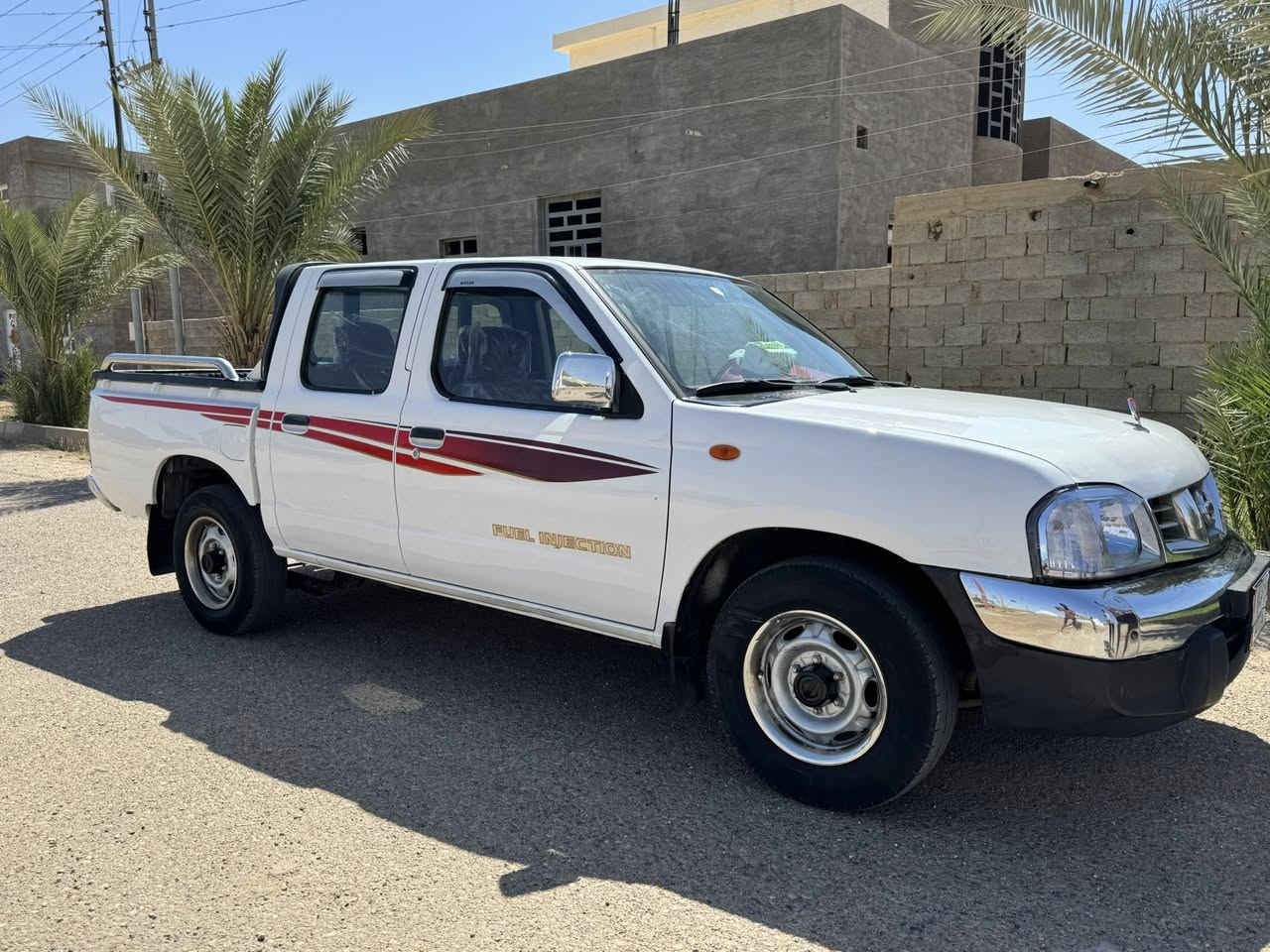 بيكم نيسان موديل 2009
الضرر الباب الخلفي تبديل بارد بل بنيد شبر 

سياره نضيفة مال جناي 
محرك مجفت جديد قطره دهن ما ينفص 
كير مكفول 

رقم صاحب سياره ***********

سعرها 122 ورقه وبيها مجال بسيط
