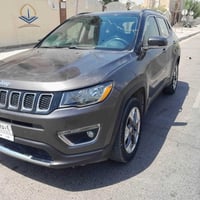 جيب كومباس 2019 للبيع رقم بغداد مكانه بغداد الشعب حي اور 07712093725