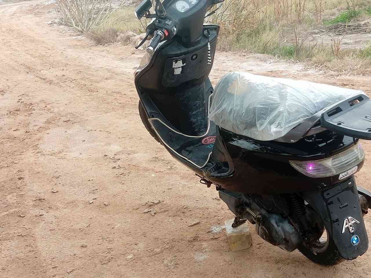 دراجه فراشه للبيع  ما نقصهه شي كهربائيات شغاله سلف هندر مفتوحه مره وحده ناعمه السعر 350 وبيه مجال بسيط لاستفسار خاص ‏‪***********‬‏مكان الدراجه ديوانيه قضاء السدير على السياحي
