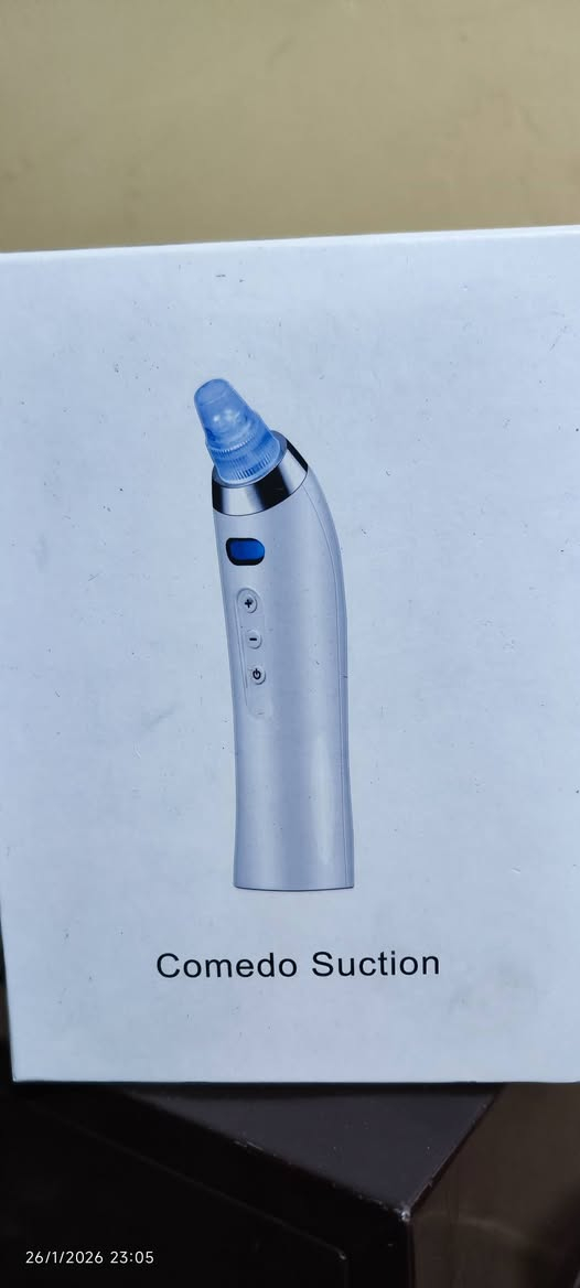 مكاين حلاقه للبيع نضيفه والميز هم نضيف مكاني كركوك***********
