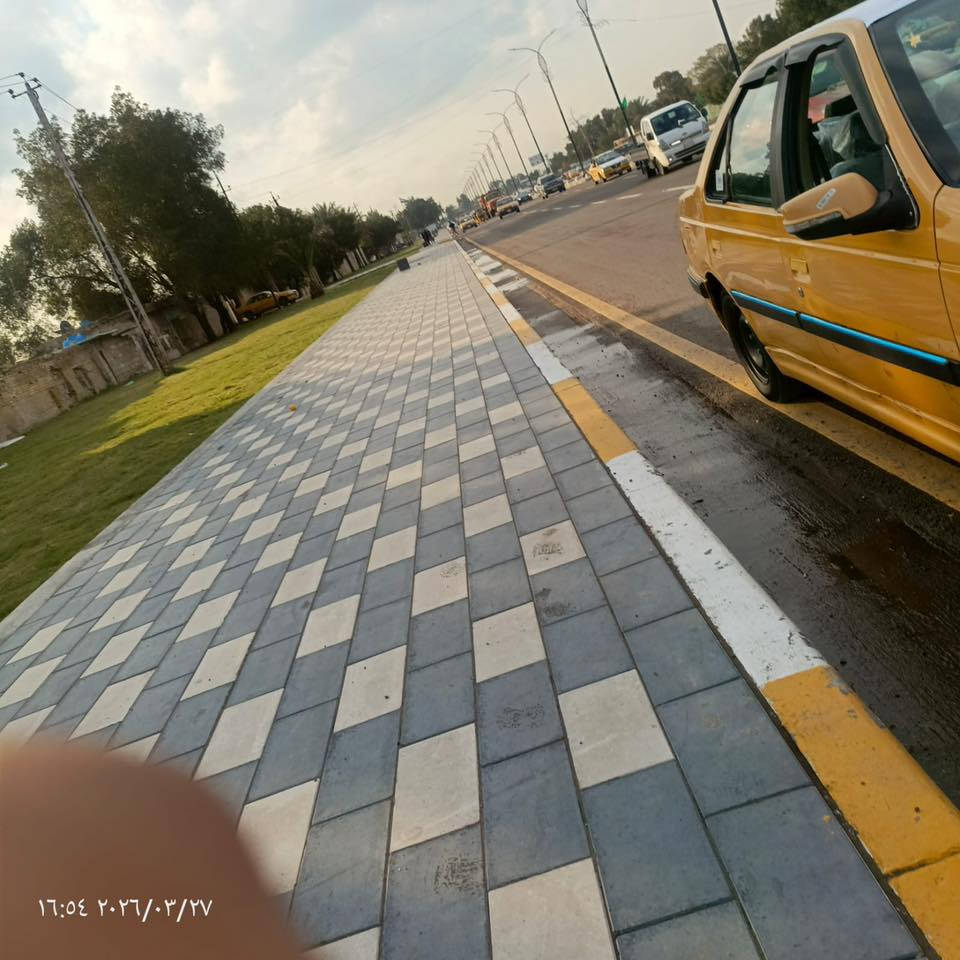 السلام عليكم سياره بيجو بارص موديل 2015 سياره بيها تعمير بس الهلالات الاماميه كير مكينه مكفولات وشرط بدون تدخين وتبخير رقم بغداد الانكليزي سعرها 45 وبيها مجال مكانها بغداد المشتل للاستفسار ***********
