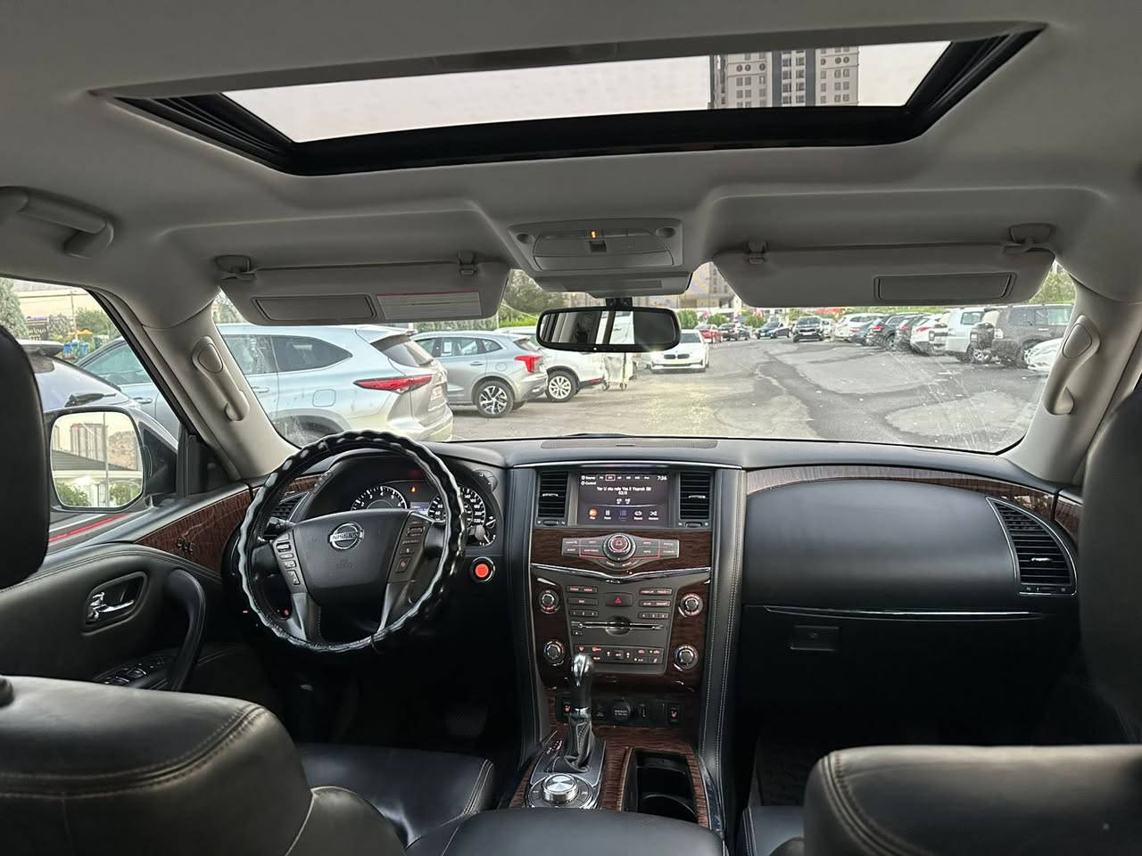 نيسان ارمادا 2019  اس ال
وارد كندي
ماشيه 190 كم

موصفات

360 درجه 4 كاميرات 

رادار امامي رادار خلفي 
كشن خزن

كشن امامي كهربائي هيتر مع ستيرن 

تبريد قطعتين تبريد مركزي

سلايد 

دبل اكسن نظام ثلج نظام طين  

سعر 315  و بيها مجال للطيبين 

***********
