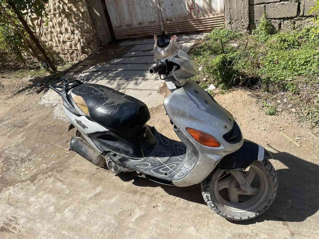 السلام عليكم دراجة اكزز 100 الدراجة كايمة الي يريدها يجي خاص وبالخدمة مكاني كربلاء


**إذا كنت صاحب هذا الإعلان وتريد حذفه لأي سبب، رجاءا أرسل رسالة إلى الدعم الفني**