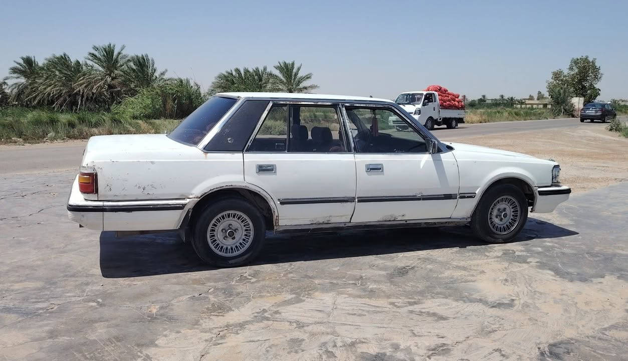 السلام عليكم سوبر للبيع موديل 85 
مكينه وكير لبلاد  خير من الله  صبغ بلاد 
حداده وره وكدام كله جديد كهربائيات كله
شغاله تخم تاير جديد رقم نكليزي سنويه جديده
 سياره مال خبزه
المكان بغداد السعر 40 وبيها مجال
***********
مكلف بلنشر

