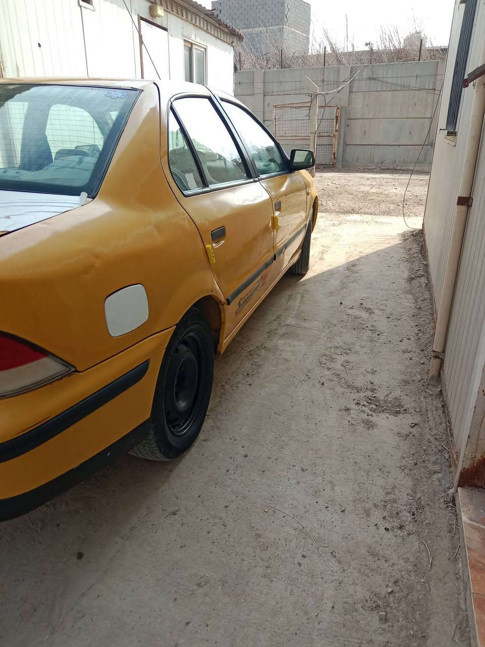 السلام عليكم سمند موديل2010جاهزة عدا التبريد راديتر امامي محرك كير صدر مشط ستيرن كله نظيف والكسر شوفت العين مكاني بغداد الشعب هاتف *********** وبي واتساب
