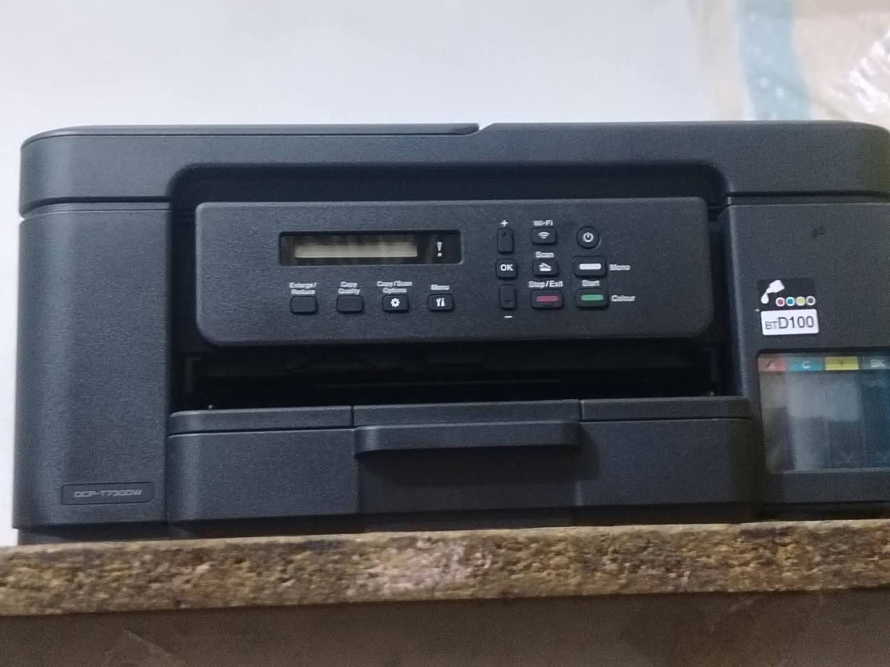 مساء الخير اخوان طابعة brother t730dw استخدام قليل جدا نظيفه استخدامها في الحبر الاصلي الخاص بالشركة فقط
للاستفسار التواصل على الخاص او على الرقم
***********
