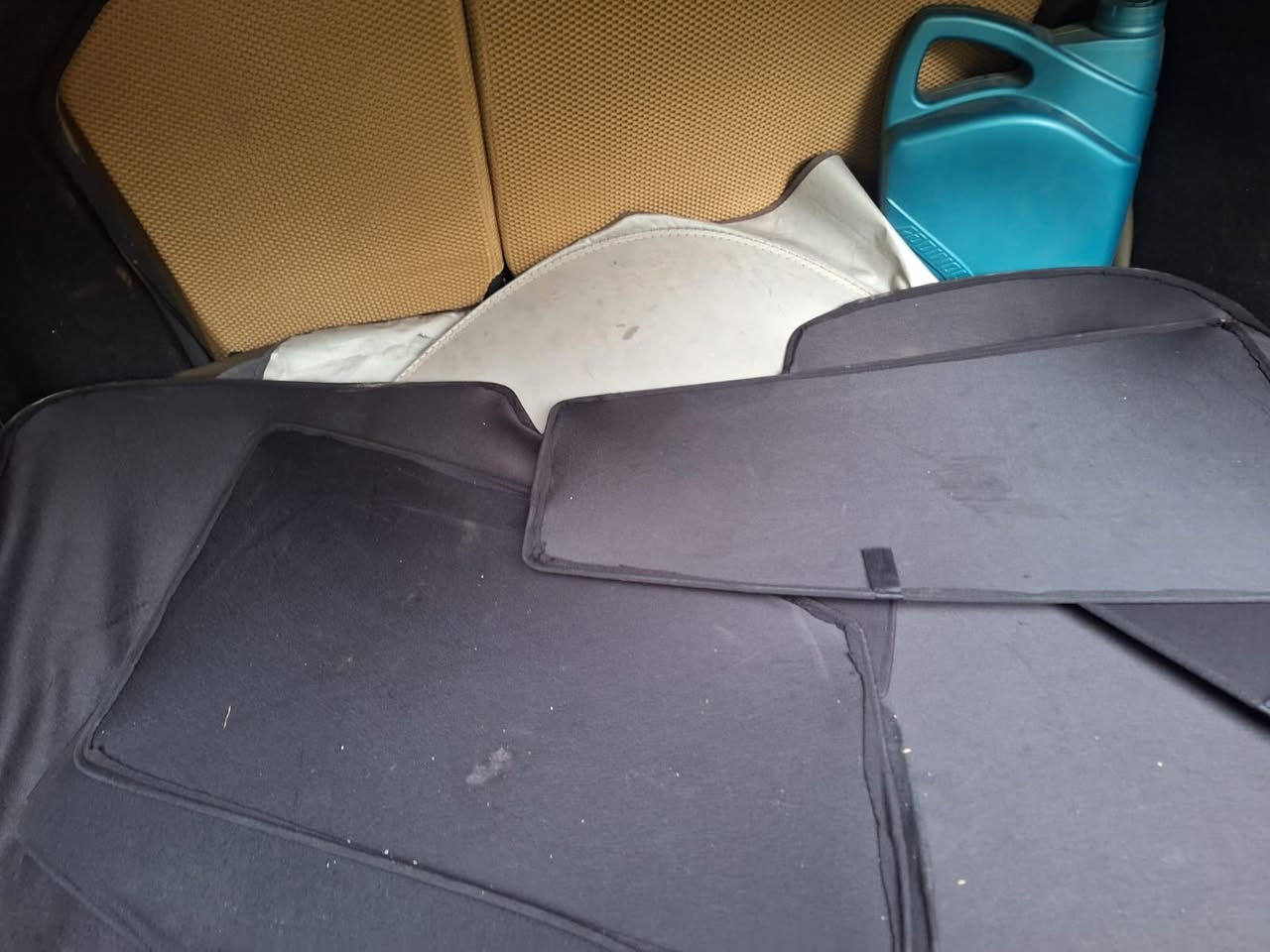 سلام عليكم
للبيع 🔴 
النترا خليجي 2017 لون ابيض 
ماشية ٩٧ الف 
مكفولة ما عدا ملاحظات مرفقة بالسونار  
للاستفسار الاتصال بالرقم 
***********
