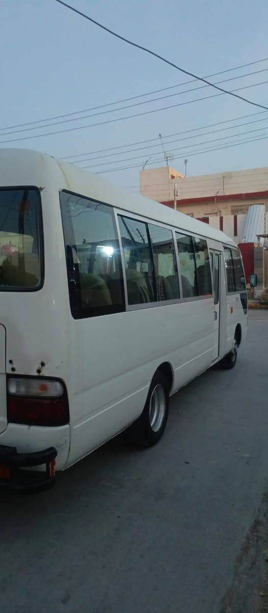 السلام عليكم كوستر لبيع موديل 2014سياره خير من الله تخم تأير تدفه تبريد كشن ستاركس بيه منظومه غاز ويل ناصي 
السياره بيه صبغات بالصفحه الطويله 
بيه الاستفسار الاتصال ***********/***********
السعر ب280بيه مجال مكان السياره النعمانيه 
كير واكسل كفاله والمكينه مجفته بجمه معمر
