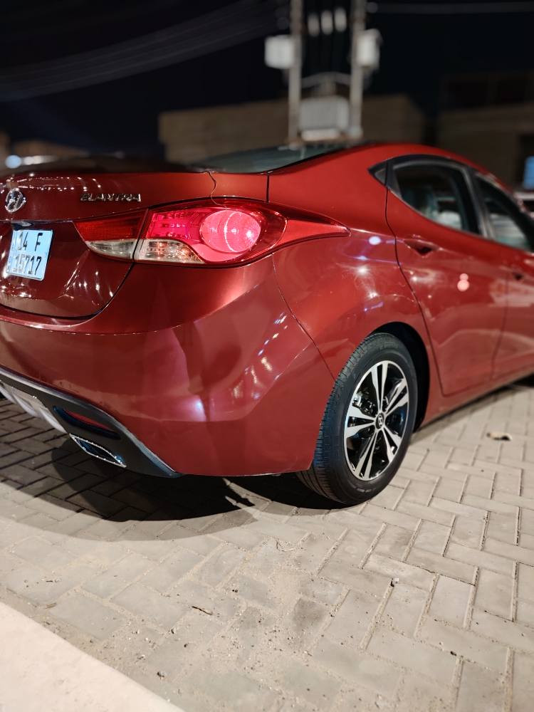 سياره هونداي النترا للبيع موديل 2014 محرك دوش 1600السياره مكفوله ماعدى الدعاميات والدوس مصبوغات السياره بااسمي رقم دولي تحويل مباشر السعر 120 للستفسار *********** البصرة, العراق
