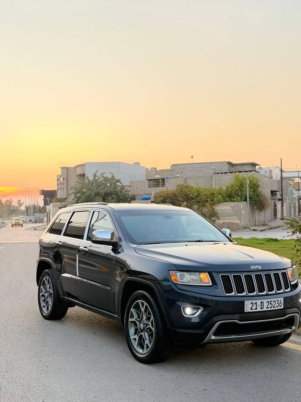 للبيع جيب لاريدو 2016
محرك كير بدون فتح 
الضرر/صفحه يمين صبغ مع بونيد بدون دواخل بدون ايرباك فقط رش
مكان السياره كركوك منطقه تسعين
سعر/178 
***********
