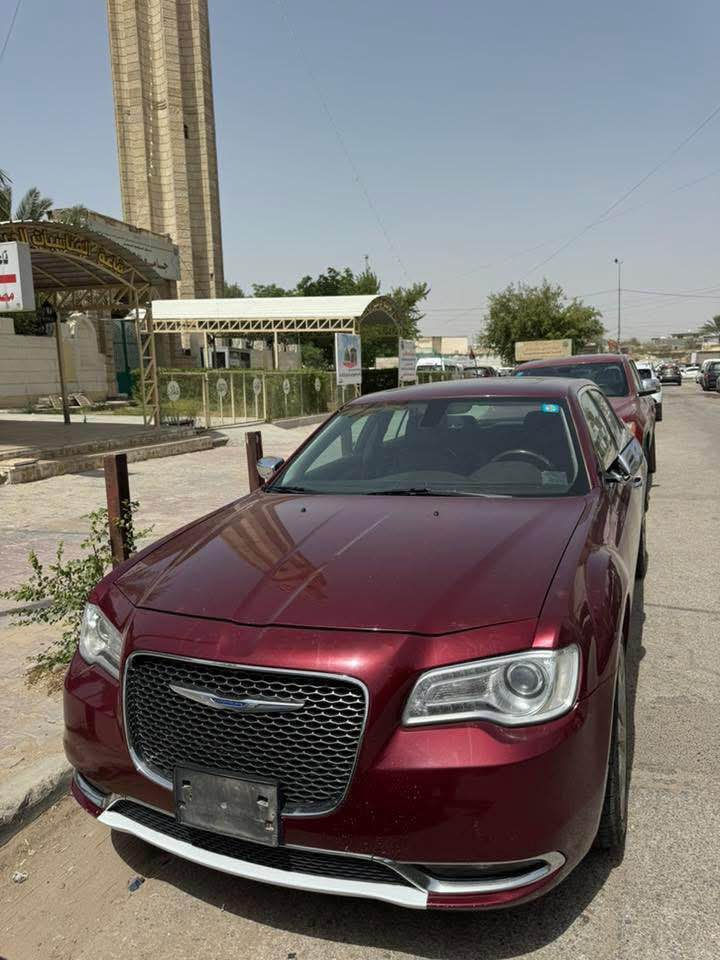 اوباما 2019 فول مواصفات لميتد C300
بدون صبغ كلين تايتل 
فول الفول رقم بغداد بأسمي 
ستيرن كهرباء كشنات حار بارد 
كشنات خلفيه تدفئه 
قعطتين تبريد 
بانوراما 
السياره كنديه دبل جام عزل كراسي كهرباء كلها
*********** Mzimba, Northern Region
