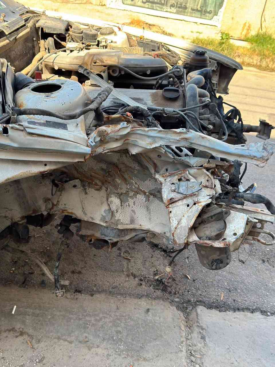 دفع الله ما كان اعضم

bmw525 
مكينه مفتوح سويت بيها حادث دعمت تيل جاملغ وشاصي صفحه يمنه وتاير خلفي نعوجت بي طوبه 
صندوق 
جاملغات خلفيه 
بوب السيار 
نظيفات 
قماره بدون صبغ 
سياره مصبوغه حزام 
 مكينتها نظيفه وشعال  بس بيها كيس مال مكينه نفطر من نضرب بل رصيف 
داخل سياره كله نظيف وشغال عندي بس دشبول من صفحه حادث ندفع شويه لان جامه اماميه نكسرت 
تايرات بس واحد نظيف 100‎%‎ بقيه بيهن كسور  
جامات 4 كهربات وسنتر لوك شغال 
غراضها موجوده 
اريدها 25 

 مصطفى

#BMW #تفصيخ_bmw
***********
