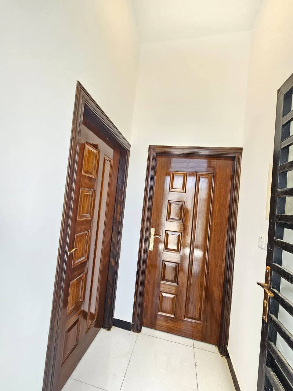 دار سكن حديث وفول مساحة ١٥٠م في ابوالخصيب السبيليات غرفتين وصاله ومطبخ وصحيات ديوانيه موزع كراج شارع تبليط ٩متر وقريب للطريق السياحي ابوالخصيب السبيليات ***********# ابو الخصيب, البصرة
