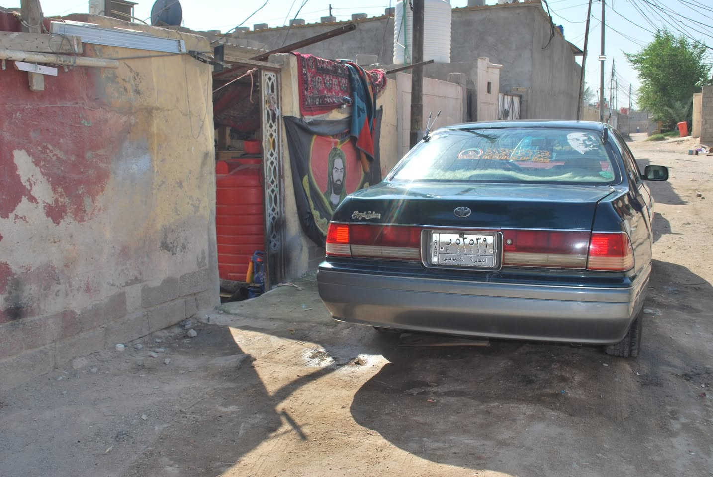 اسلام عليكم اخوان رجان رجان اقراه زين اذه ما تقره استعين في صديق راس الثور للبيع السعر ٦٠ ورقه قفل لاتكول بيه مجال السعر ٦٠ ورقه السياره بيه كص جنطه فقط تحويل شراط سنويه الحد ٢٨ الشراعي جاري لارواس ولا دين ولا بعدين ما تعجبك تلك غير ه او ربي يرزاق العنوان بصره الزبير ***********
