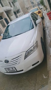 كامري للبيع موديل2008 خليجي بيهه ٣ قطع بلعراق صبغ صفحت السايق  تايررات...