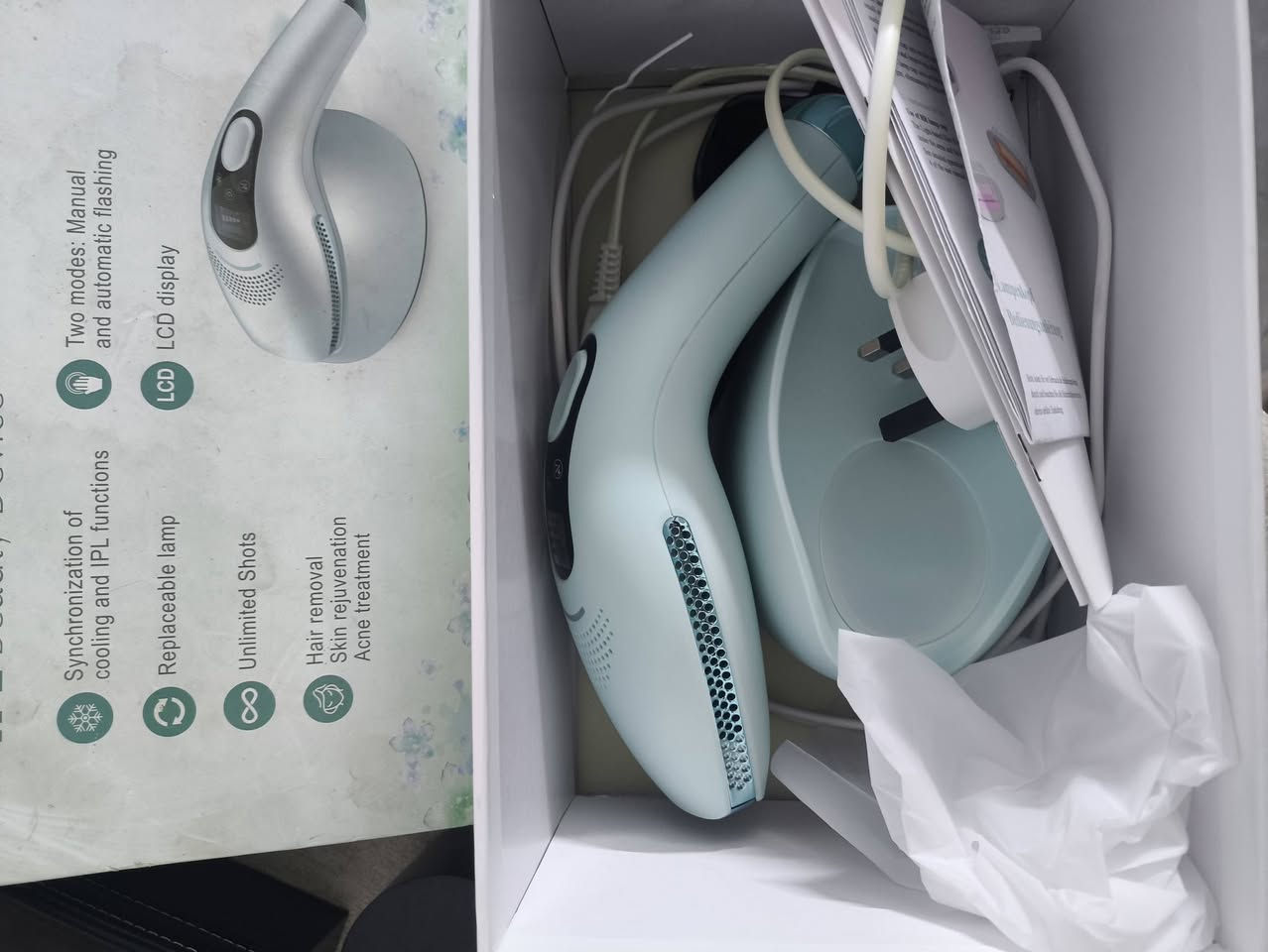 للبيع ب150 الف جوة السوك شرط
جهاز دييس برو لإزالة الشعر بالليزر (DEESS Pro/GP590). 
خاصية التبريد: يحتوي على تقنية تبريد مدمجة تقلل الألم أثناء الاستخدام.
عدد الومضات: ومضات غير محدودة (Unlimited Shots) للاستخدام طويل الأمد.
وظائف متعددة: يستخدم لإزالة الشعر، نضارة البشرة، وعلاج آثار حب الشباب.
السعر: يبلغ سعر الجهاز في العراق حوالي 625


**إذا كنت صاحب هذا الإعلان وتريد حذفه لأي سبب، رجاءا أرسل رسالة إلى الدعم الفني**