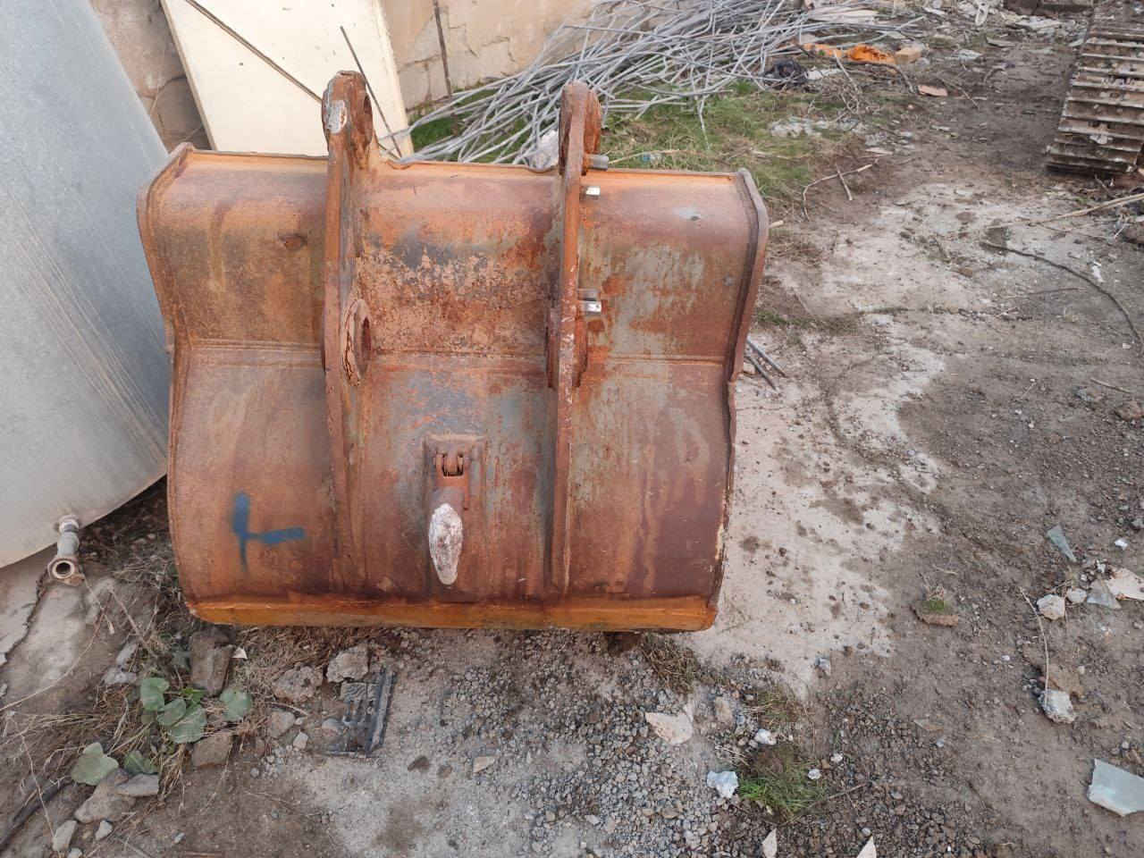 کیلە مال لبهیر بیلادی
حجم 1 متر 
پیم 60
ما بیها لحیم و علی وضع الشركة 
اسنانة یيلادي 
سعرها 10.5$ مجال قلیل 
***********
