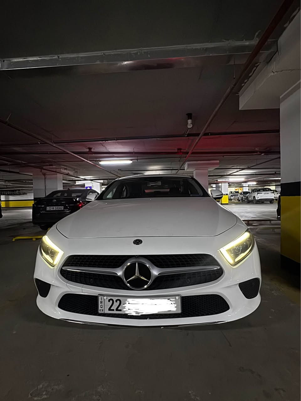 🚘 Mercedes-Benz CLS 400 d 4MATIC – موديل 2019

كلين تايتل 

🔹 محرك V6 سعة 3.0 تيربو ديزل – قوة وأداء عالي
🔹 نظام دفع رباعي 4MATIC
🔹 ناقل حركة أوتوماتيك
🔹 ممشى: 74,000 كم
🔹 عدد المفاتيح: 2

✨ المواصفات والتجهيزات:

✅ رادار أمامي
✅ نظام الحفاظ على المسار
✅ كاميرا 360 درجة
✅ التعرف على إشارات المرور
✅ مساعد فرامل الطوارئ
✅ مرايا جانبية مع نظام النقطة العمياء

✅ مقاعد تبريد وتسخين مع ذاكرة
✅ مقود مدفأ
✅ إضاءة أوتوماتيكية
✅ صندوق خلفي كهربائي
✅ نظام رفع وخفض السيارة
✅ دعّامات أمامية وخلفية مسبوخ 
 ✅ ٤ ازرار  
بدون دواخل بشرط 

🔥 سيارة فخمة، نظيفة، ومواصفات كاملة
📍 السيارة جاهزة للفحص

0750 448 4100
مكان اربيل

mercedes benz cls400d 4MATIC 2019
مکینە V6 3.0 turbo گاز 
سیارە زمان ٢ سویج
74000km 
رادار 
خەتی جادە 
کامیرە 360
کوشین ساردوگەرم خەزن 
کوشن خەزن
سندوق کارەبای 
ئاوێنە رادار 
ناسینەوەی هێمای هاتوچۆ
ياريدەدەرى بريك له كاتى فرياكەوتن
سوکان هیتەر 
ئوتۆ لایت 
بەرزکردوە ئوتۆمبیل
٤ دوگمە أربيل, العراق
