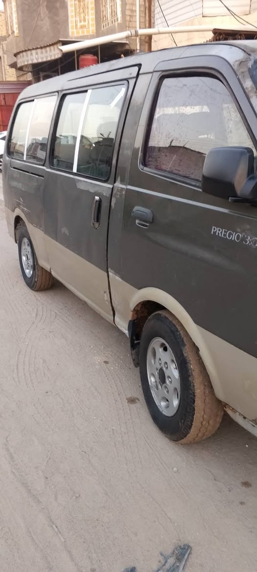 سلام عليكم بريجو 2001 رقم نكليزي بصر بسمي سنويه ال 30 مكينه وكير وبم وكسن مكفولات  تخم تير مشط جديد رديتر جديدة بتري جديد عينه و صينيه جديد اشير جدد سيارة جاهزه شواصي 3 معمرات شقل مضبوط السعر 50 او مراوس ب شبوط حسب التفاق مكان بصر 
***********
