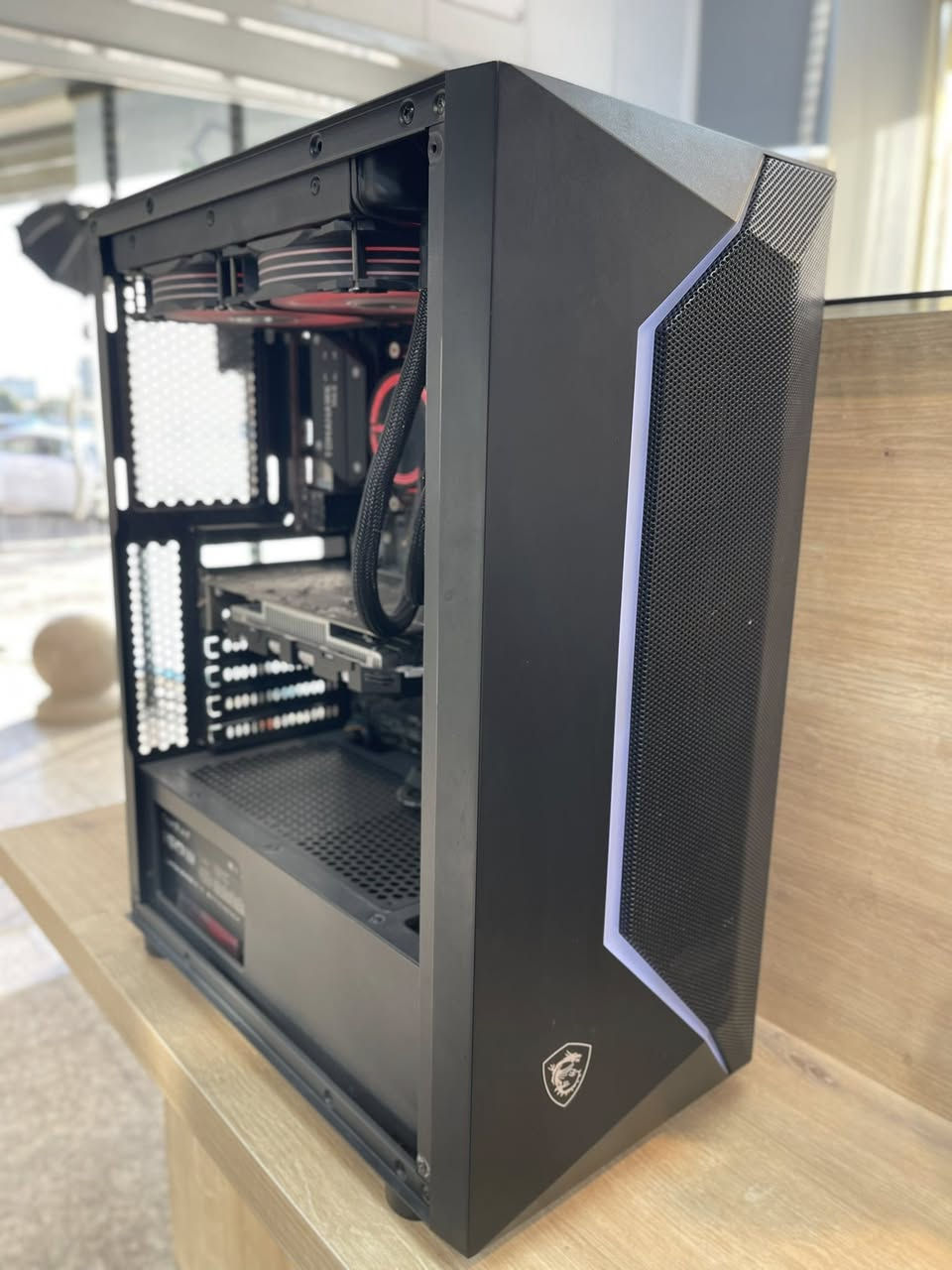السلام عليكم ورحمة الله وبركاته

للبيع Pc مواصفات 

-Ryzen 5 3500x

-Ram 2*8  16gb xpg ddr4 

-M.2 256 

-1050 ti 4gb 

-مبرد مائي

-بور 650w 

-بودر msi b450

السعر 450 ألف

عنوان: بغداد المنصور
رقم: 7765266399


**إذا كنت صاحب هذا الإعلان وتريد حذفه لأي سبب، رجاءا أرسل رسالة إلى الدعم الفني**