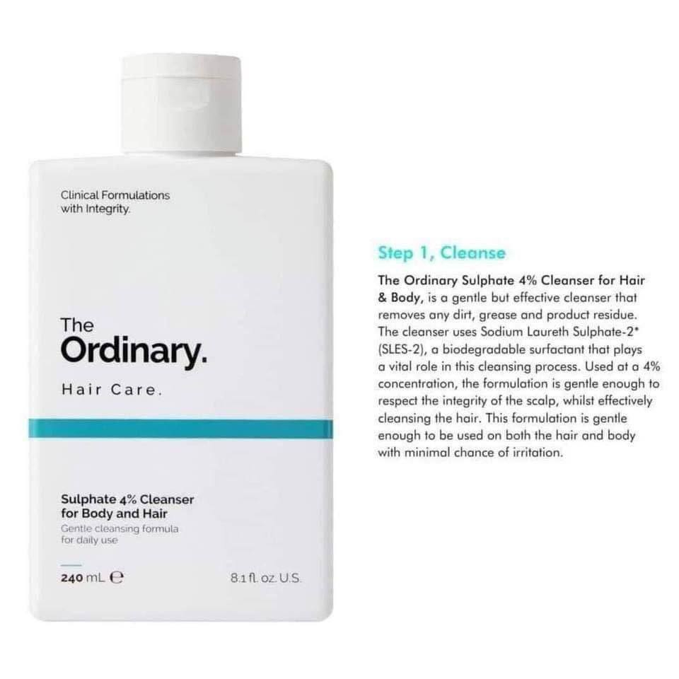 منظف السلفات 4% للجسم والشعر (Sulphate 4% Cleanser for Body and Hair) من علامة The Ordinary. 
يُعد هذا المنتج تركيبة "2 في 1" مصممة لتنظيف الشعر والبشرة بفعالية ولطف، حيث يتميز بتركيز منخفض من مادة SLES-2 (كبريتات لوريث الصوديوم) لتقليل احتمالية التهيج. 
أبرز مميزات المنتج:
تنظيف لطيف: يزيل الزيوت والأوساخ بفعالية دون التسبب في جفاف الجلد أو الشعر.
آمن للشعر المصبوغ: تركيبته المعتدلة تحافظ على لون الشعر المصبوغ ولا تؤدي لتلاشيه.
خالٍ من العطور: صُمم ليكون مناسباً للاستخدام اليومي لجميع أنواع البشرة والشعر.
متعدد الاستخدامات: يعمل كشامبو للشعر وغسول للجسم في آن واحد. 
طريقة الاستخدام:
يوضع المنتج على الشعر والجسم المبلل.
يُدلك للحصول على رغوة، مع مراعاة أن رغوته خفيفة مقارنة بالمنظفات التقليدية.
يُشطف جيداً بالماء.
يُنصح بإجراء اختبار بقعة (Patch Test) قبل البدء في استخدامه بشكل كامل.

#كوزمتك_عسوله_الدوره_شارع_ابو_الطياره_ 
#كوزمتك_mk_حسام #كوزمتك_ايوشة😍 
#كوزمتك_الشام💄 #كومنتات


**إذا كنت صاحب هذا الإعلان وتريد حذفه لأي سبب، رجاءا أرسل رسالة إلى الدعم الفني**