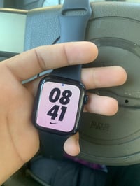 ساعة آبل SE2 • بطاريه ٩٥٪ • نظيفه كلش