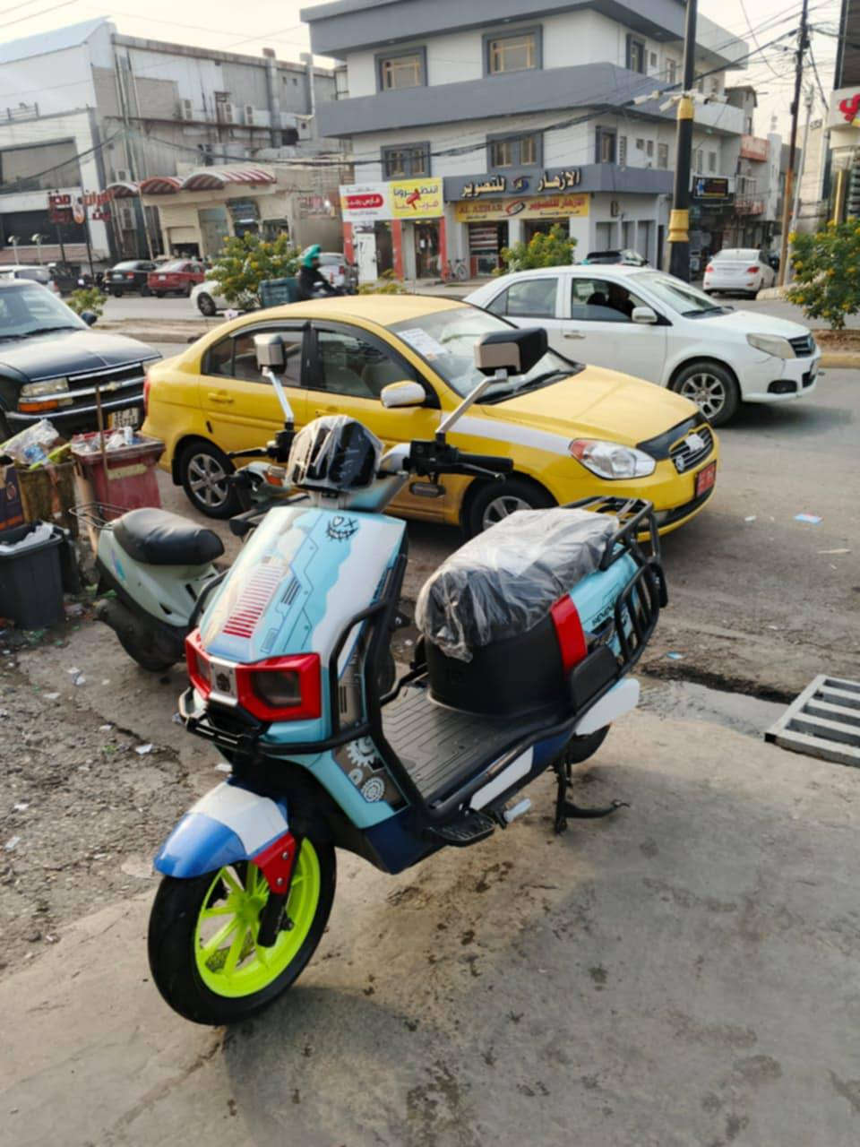 السلام عليكم للبيع تراوس السعر 900
واتساب ***********
