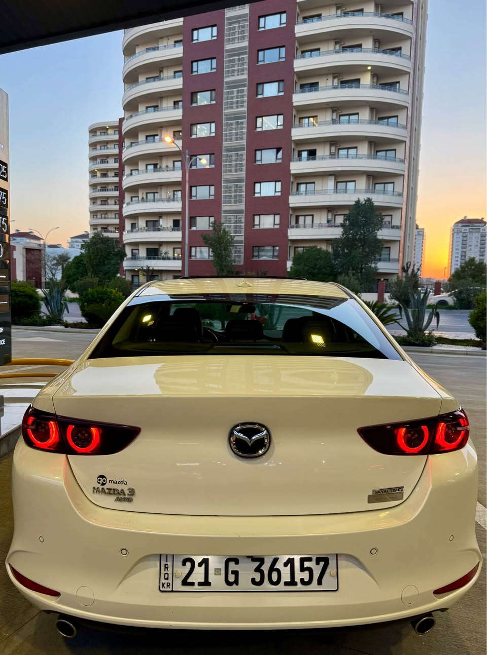 MAZDA 3     AWD       2021     ( premium )
فول فول ماسفات 
بەسمە 
سلایت 
کوشن کارەبا 
کوشن هیتەر 
کوشن خەزن 
سوکان هیتەر 
برێک بەسمە 
ئۆتۆ هۆڵد
حاسە 
ڕادار
خەتی جادە
گێچ ئلیکترۆنی 
مکەبەر Bose
کامێرای 360
‎لایت لید
‎بێ بۆیاخ 
‎ڕەقەم شانسیم داناوە 
3MZBPBDL1MM206156
‎تەنها  46 میل ڕۆشتوە
‎نرخ: 150$$$  💵
‎ژم: ***********
‎شوێن : سلێمانی السليمانية, العراق
