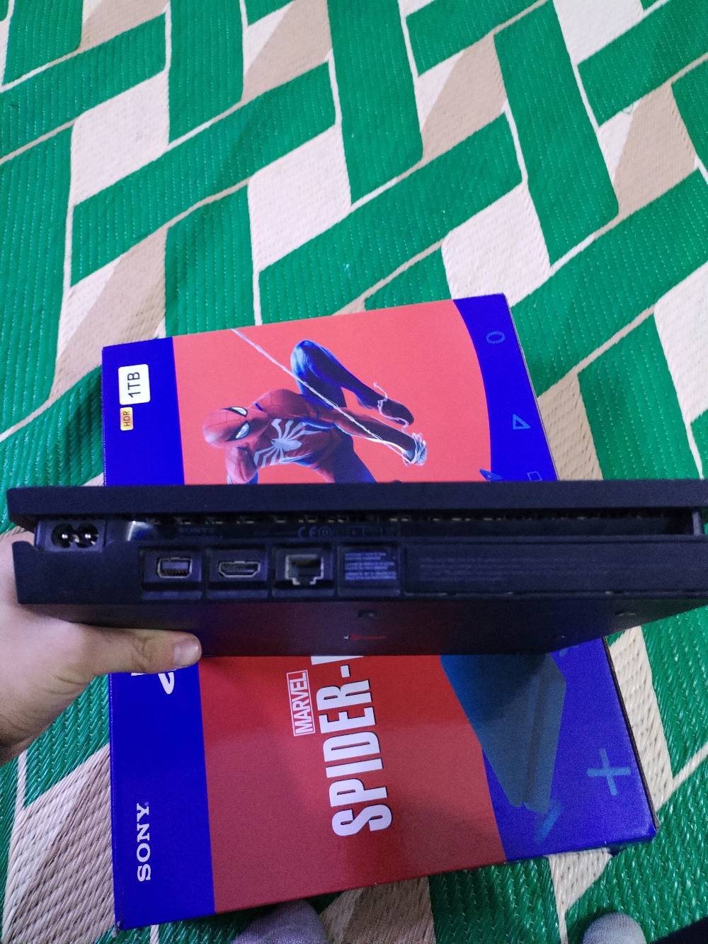 بلي 4نضام 9 افضال نضام الجهاز غير مفتوح ونضافه  ذاكره ٥٠٠ جوستك 1اصلي  بي ٥لعاب ويستقبل بعد العاب بدون عمله ٢٧٥٠ مكني العلاوي *********** 