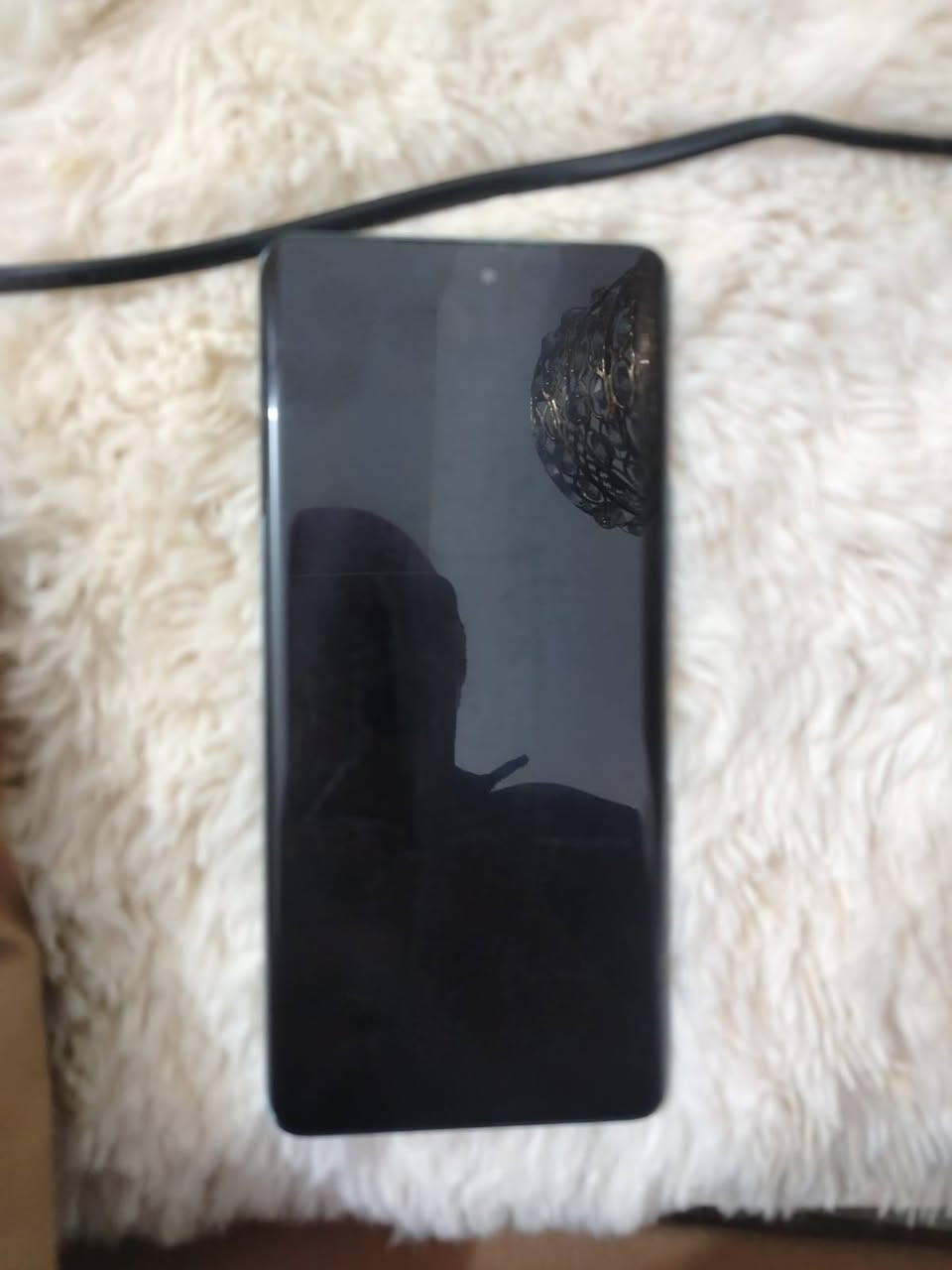 سلام عليكم جهاز اكس 9سي جهاز حلو ومكفوله بس بيه شخطوط بسيط بل شاشه والباقي كفاله سعر 300 وبيه مجال بسيط رقم ***********
