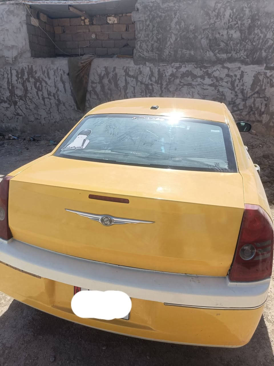السلام عليكم اوباما للبيع موديل 2009اصل مكينه 3.5توني شاده تخم تاير لايت فول زنون تبريد ثلج تئدفه حداديه وره وكدام جديده مصفره غرامات وهيئه سنويه لل28شرط التحويل تكعد يمه 
بيه ضربه جلملغ خلفي ولباقي كفاله 
السعر95 وبيه مجال للشراي مستعجل
 الموشراي لايتعبني 
***********
