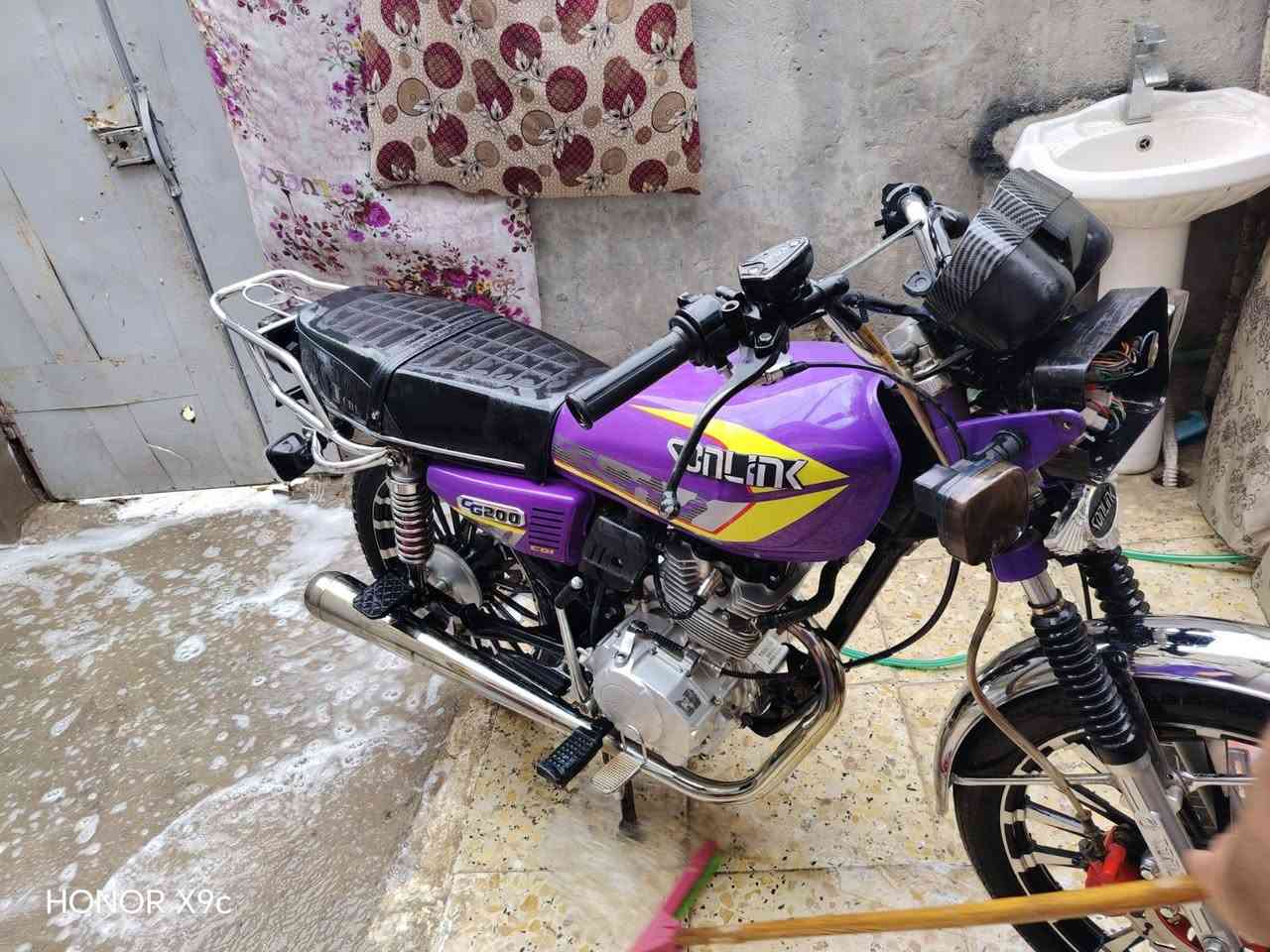 السلام عليكم دراجه سيفان موديل 2025 اوراق اسكنر  المكان نجف والسعر 800وبيها مجال متواز مكلف بنشر للستفسار ***********
