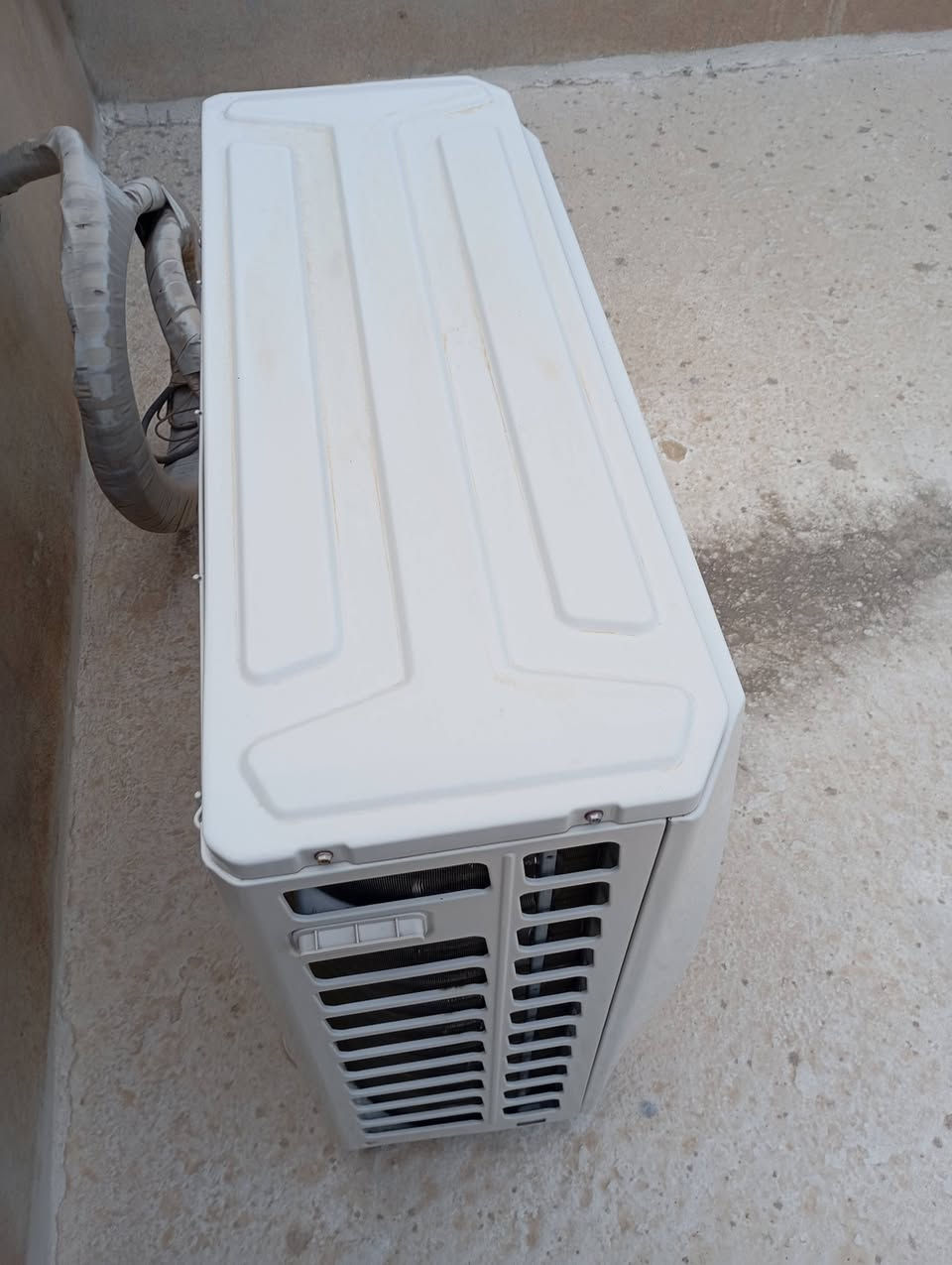 سبلت للبيع  2طن جديد شحن شركه سعر 500الف وبي مجال الاتصال على رقم
***********
