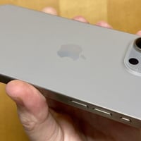 15برو ماكس ذاكرة 256 بطارية 88🔋 عربي شرق اوسط ملحقات كامله جهاز مكفول ...