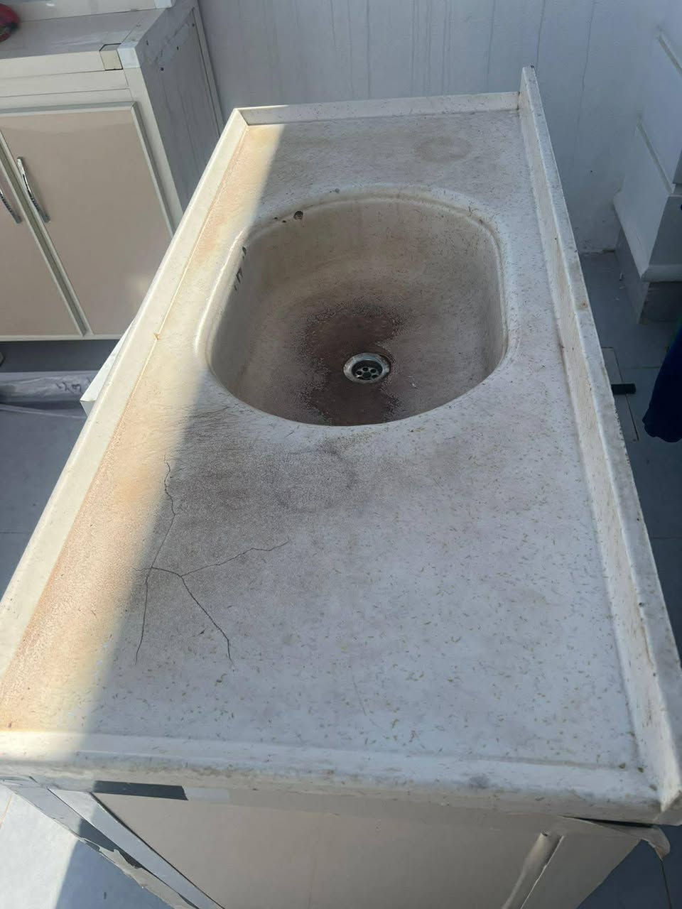 فۆڵۆمان بکەن
هەرچیت هەیە بەزوترین کات بەباشترین نرخ بۆتان ئەفرۆشین
 کاوەنتەر دەست کرد ومەخسەلەی بازاڕیە قیاسی 2مترە  
 بۆ پەیوەندی ڤایبەر واتساپ ***********
