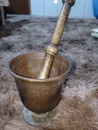 هاون تراثي • ٧٠ سنة • بغداد