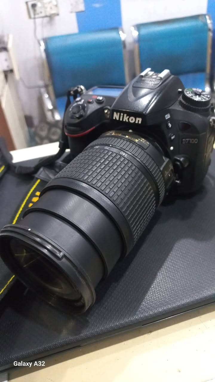 كامرة نيكون ٧١٠٠ شتر ٣٨ كي جنطة ورام وشاحنه وبطارية عدسة ١٨-١٤٠  بسعر ٤٠٠ الف  بي مجال قليل متوفر توصيل


**إذا كنت صاحب هذا الإعلان وتريد حذفه لأي سبب، رجاءا أرسل رسالة إلى الدعم الفني**