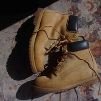 تمبرلاند قياس 40 النظافه10/10 شاوماه متحرك السعر 40.000 07746175321