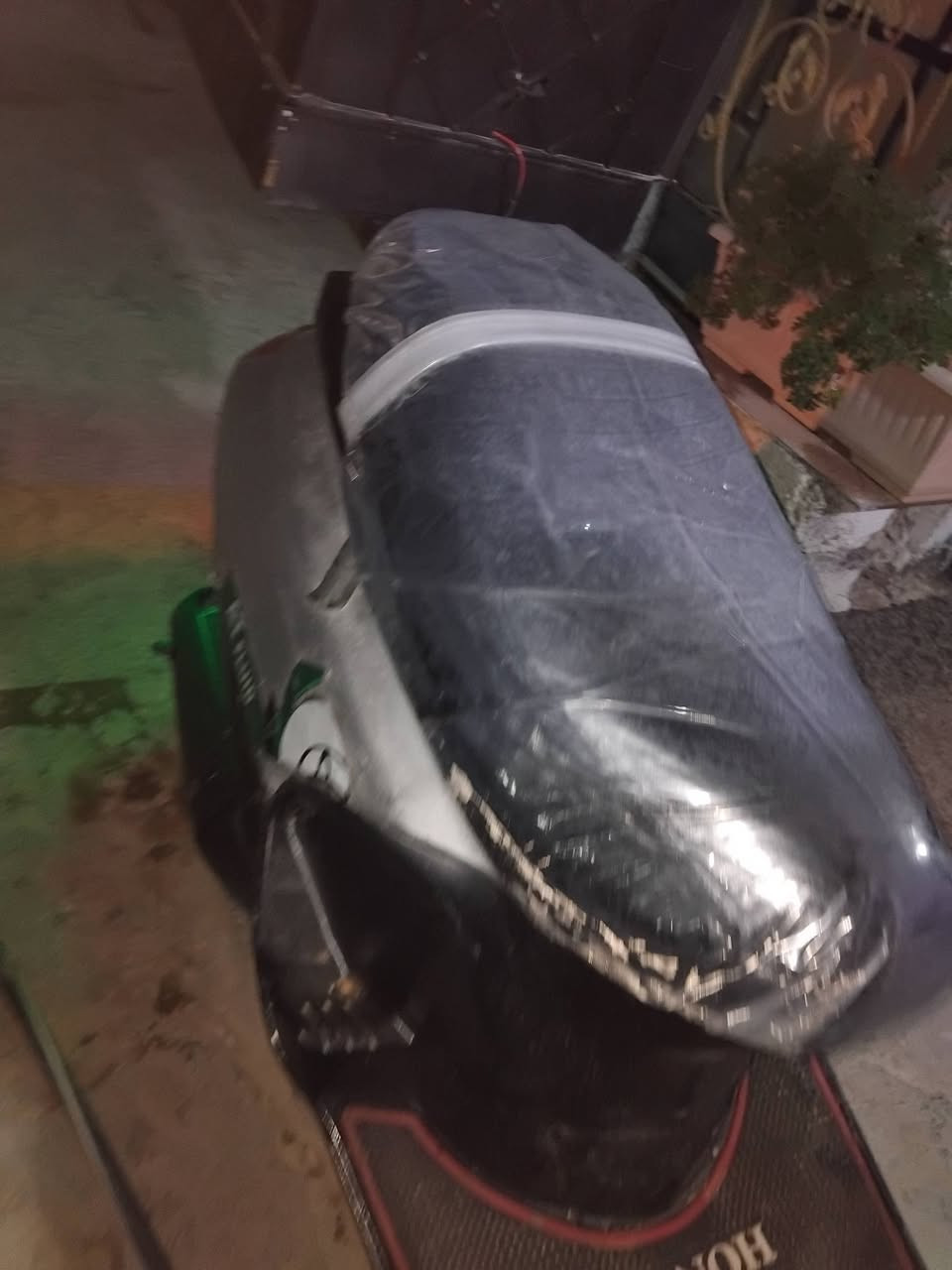 مساء الطيب العافيه ماطور سبيسي ١٠٠ معمر جديد كله مؤسسه ملف جديد عقل جديد محرك جديد تاير خلفي جديد سلف جديد باتري جديد كهربائيات كلها شغاله هندر جديد مسجل بمرور حديثه فقط بي جهاز سرقه زائد بلوتوث اواكس فلاش ميموري ترايك وين متريد بس من تشتري الك حق تفحص يم اي فيتر ويم اي كهربائي بس من تطلع من يمي مالك يمي كلشي يعني ابيعك فحم في فحم لان توبت من ورى جم واحد سعره ٤٥٠ الف وبي مجال ***********
