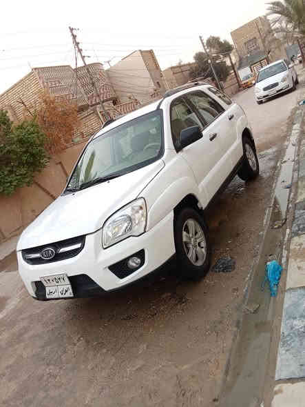 سلام عليكم كيا اسبورتج مديل 2010سياره جديده كفاله ماعده البنيد كير او محرك كفاله تخم تير استوني شاده حداديه جديده سياره فول شاشه فتحه تبريد ثلج دواخل فول نضافه  السياره معايزه برغي الاستفسار رقمي ***********
