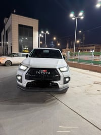 سياره بيكم تويوتا هايلوكس GR  موديل 2023 فول مواصفات 5 كامرات  مري شفط...